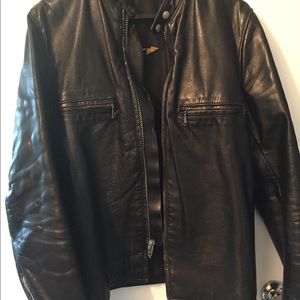 Men’s heavy leather riding jacket